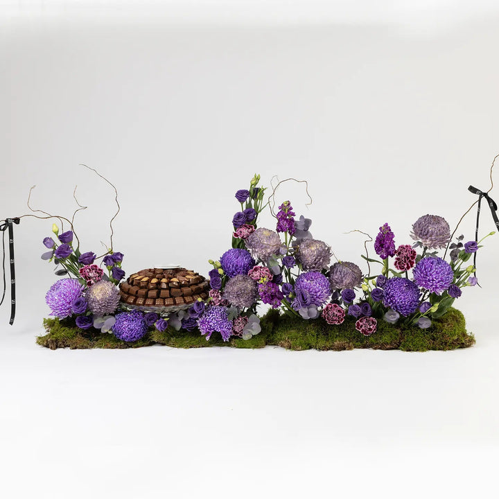 100CM CENTERPIECE WITH CHOCOLATE TRAY - Twenty Three Flowers & Chocolate