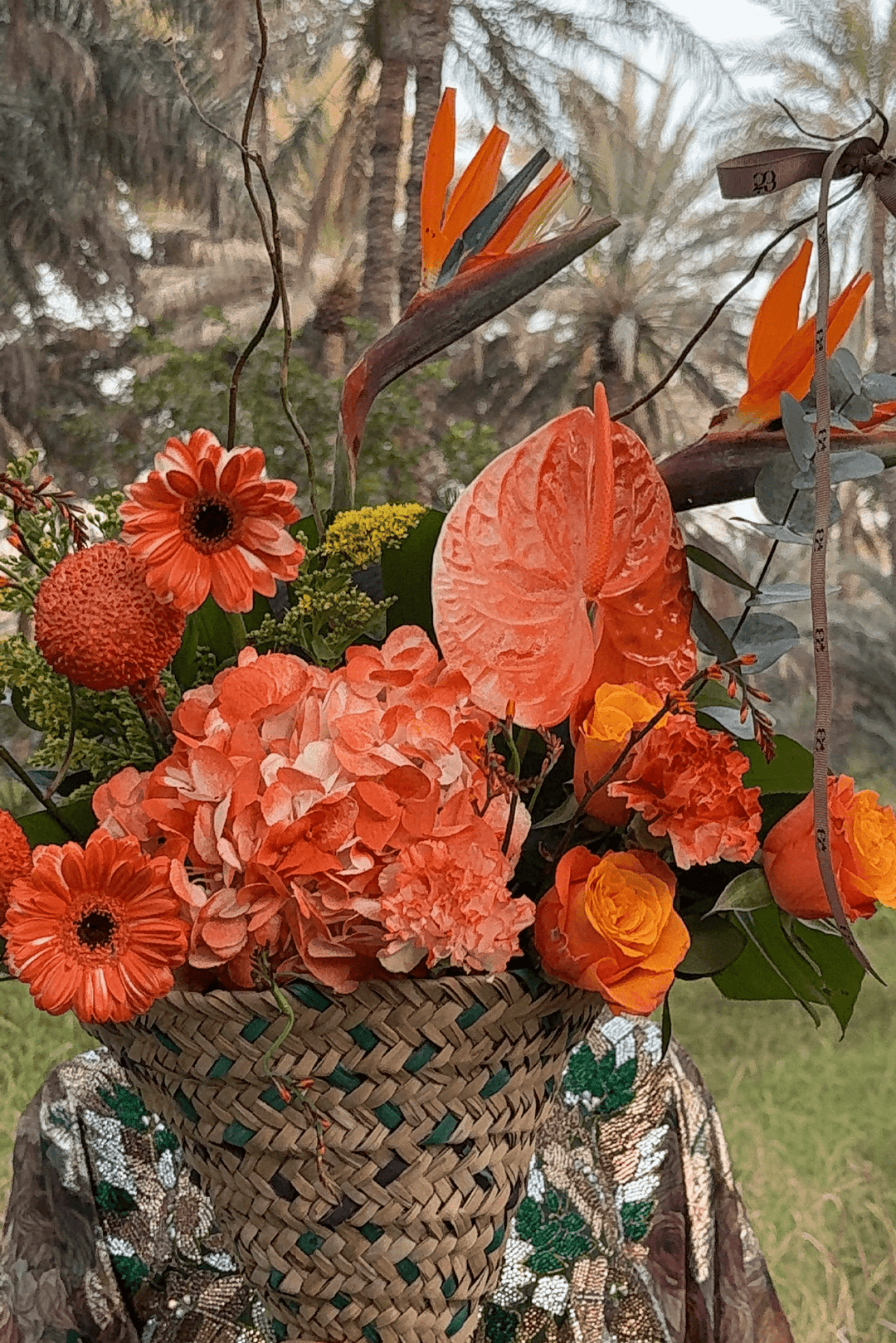 Al Ain Sunrise - Twenty Three Flowers & Chocolate