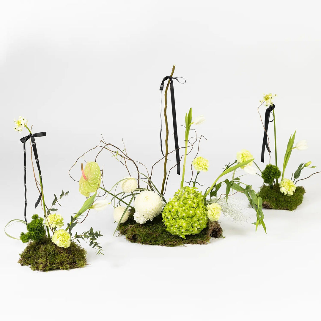CENTERPIECES PACKAGE - Twenty Three Flowers & Chocolate
