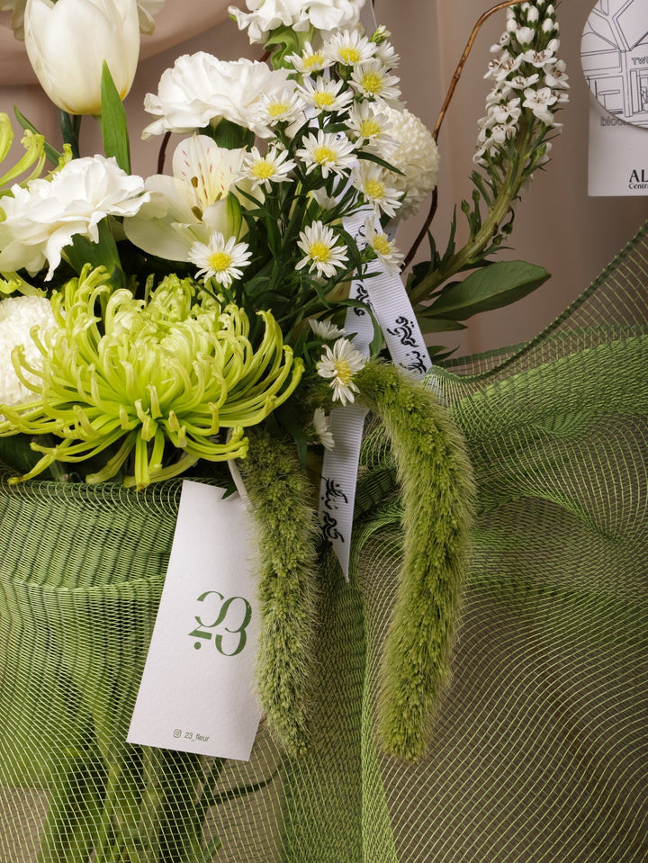 Limo Fresh Vase - Twenty Three Flowers & Chocolate